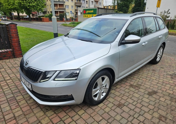 Skoda Octavia cena 49900 przebieg: 174000, rok produkcji 2018 z Gorlice małe 301